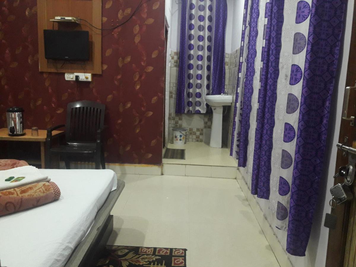 Hotel Rajvihar Pachmarhi Exterior photo