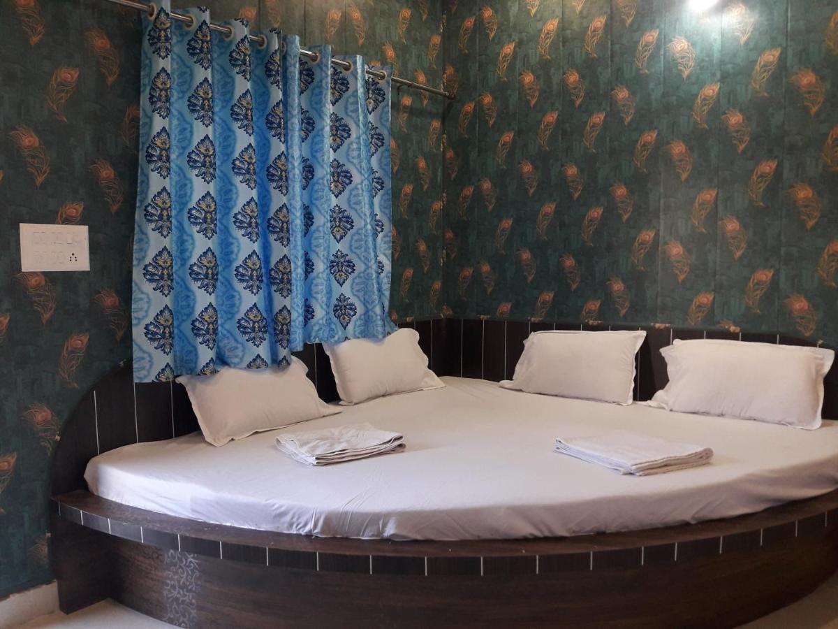 Hotel Rajvihar Pachmarhi Exterior photo