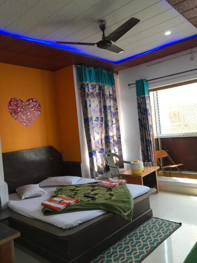 Hotel Rajvihar Pachmarhi Exterior photo